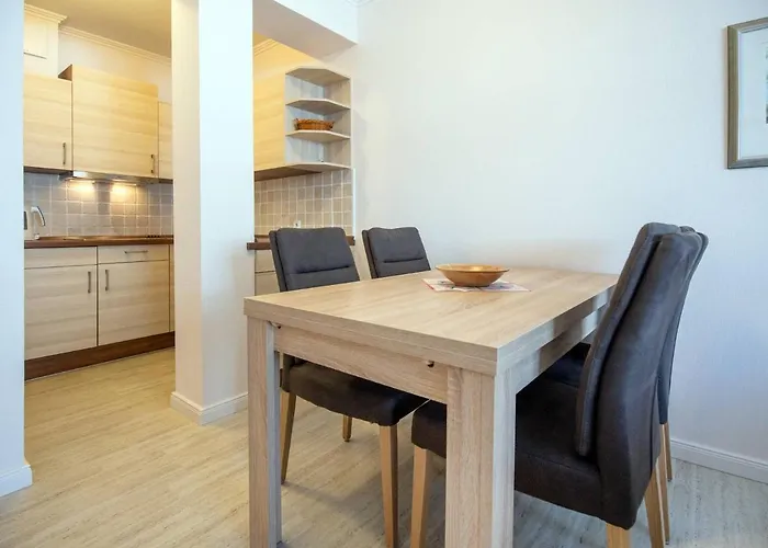 Appartement mit 1 Schlafzimmer und Balkon AH 627